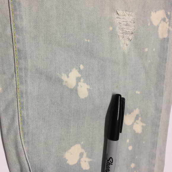 LALABOBO Distressed Large Logo Print Hi Waist Jean - Picture 12 of 12